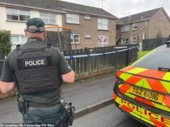 Menina luta por sua vida após ser ferida ao lado de um homem morto na Irlanda do Norte: homem preso