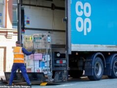 Mulher motorista de caminhão cooperativo ganha £ 19.000 compo