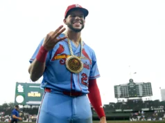 Quem exatamente é Joshua Baez, o novato do Cardinals que fez história na MLB com 3 home run em suas primeiras 3 rebatidas?