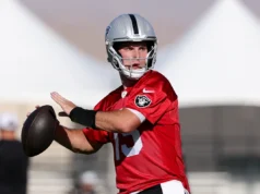 Histórias da semana 1 da pré-temporada da NFL: estreia de Fernando Mendoza, intriga do Packers RB e batalha do Browns QB