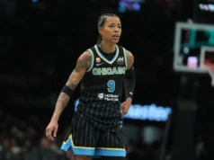 Natasha Claude Enes pede proibição de Kanter Freedom em toda a liga, chama o debate da guerra cultural em torno da WNBA de ‘distração intencional’