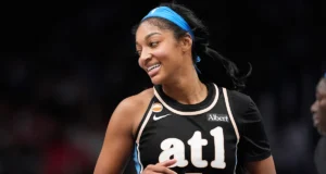 A estrela dos sonhos, Angel Reese, pega o histórico de 26 rebotes na vitória sobre Sparks e supera A’jah Wilson pelo recorde de uma única temporada