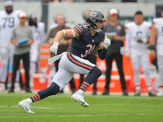 O novato Dillon Thienman está aprendendo a voar para a defesa dos Bears enquanto tenta igualar o poderoso ataque de Ben Johnson.
