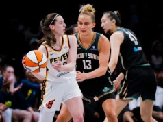 Liberty encerrou o retorno do Fever com uma pontuação alta, quando Kaitlyn Clark errou uma bandeja, um lance livre tardio.