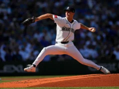 O arremessador do Rookie Mariners, Cade Anderson, impressiona na estreia na MLB contra os Cubs, mas permite que os homers terminem a partida com uma nota amarga