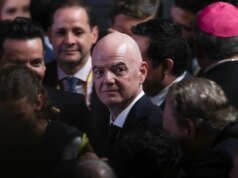 Infantino nega vice-presidente da FIFA e aparece no Caribe