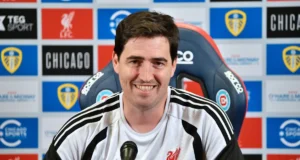 Andoni Iraola é o favorito para as audições do Liverpool neste fim de semana