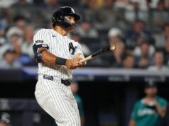 Grisham marcou duas vezes e acertou 4 na vitória dos Yankees sobre os Mariners por 10-5.