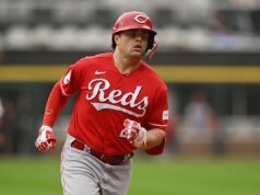 Sol Stewart faz um home run enquanto os Reds seguram o Chicago White Sox para uma vitória por 9-8