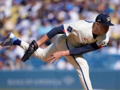 Skubal eliminou 3 rebatidas no primeiro inning, depois dominou para sua primeira vitória como Dodger.