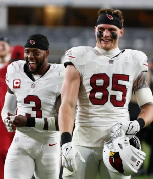 https3A2F2Fmedia.zenfs_.com2Fen2Farizona_cardinals_wire_usa_today_sports_articles_6622F812d69f9.webp