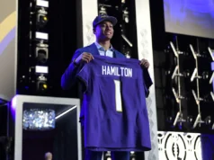 Técnico dos Vikings ainda considera passar Kyle Hamilton