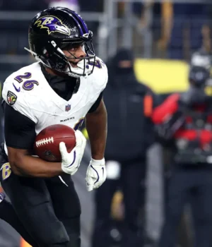 https3A2F2Fmedia.zenfs_.com2Fen2Fbaltimore_ravens_wire_usa_today_sports_articles_5322Fa3167b424.webp