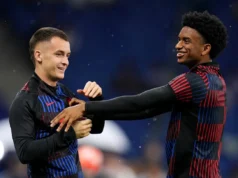 Manchester United prepara oferta de 30 milhões de euros pelo zagueiro do Barcelona