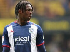 O ex-meio-campista do West Brom Castro, 25, morreu durante o amistoso