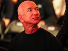 Investimento minoritário ou aquisição – o que significa o acordo de Bezos com Liverpool?