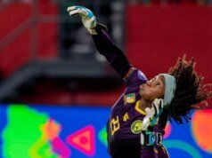 O goleiro Bihina enquanto Camarões derrota o Marrocos na final do Wafcon