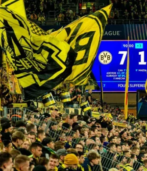 https3A2F2Fmedia.zenfs_.com2Fen2Fborussia_dortmund_articles_3992Fcbc5730d6f925a3c7446933ddaf81d.webp