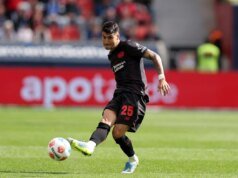 Ipswich está “otimista” em fechar Palacios “na próxima hora”