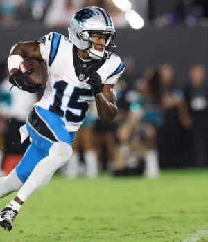 https3A2F2Fmedia.zenfs_.com2Fen2Fcarolina_panthers_wire_usa_today_sports_articles_8552F8d6074ed.webp
