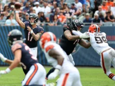 Bears OC Pres Taylor soa estranho na competição de left tackle