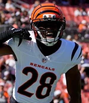 https3A2F2Fmedia.zenfs_.com2Fen2Fcincinnati_bengals_wire_usa_today_sports_articles_3932F1d4fc93.webp