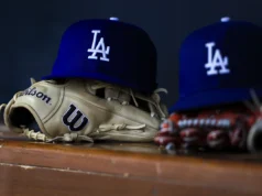 “Faz você se perguntar se os Dodgers serão os próximos” – Os fãs se preocupam com o futuro de Los Angeles após a venda do Lakers pelo proprietário Mark Walters por US$ 12,5 bilhões