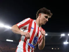 Alvo de transferência do Arsenal agora treina sozinho