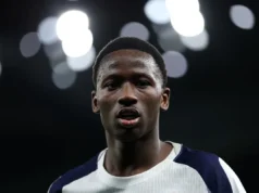 JJuventus final Sarr detalha por € 33 milhões com o Tottenham, Bakola também interessado