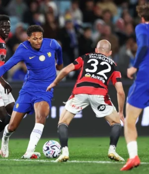 https3A2F2Fmedia.zenfs_.com2Fen2Fget_french_football_news_7022F1ff75e02fe50961dc16ea108d8fe915f.webp