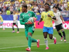 OFICIAL: Gion Suzuki chega ao Aston Villa vindo do Parma após derrota do PSG
