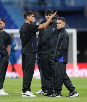 https3A2F2Fmedia.zenfs_.com2Fen2Fget_spanish_football_news_articles_4032Fc8885f415e25ef978fe43f.webp