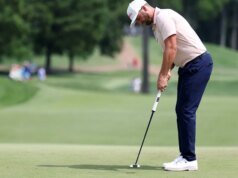 Wyndham Clarke superou ‘Dumb Buggy’ em uma rodada final tumultuada para vencer em Bellerive