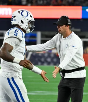 https3A2F2Fmedia.zenfs_.com2Fen2Findianapolis_colts_wire_usa_today_sports_articles_9452F29a699a.webp