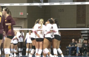 Minnesota e USC ganham varredura no State Farm VB Showcase