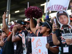 O NJ All Star homenageia novamente, levando o Bayonne à sua segunda vitória na Little League World Series