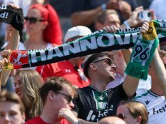 Cinco gols em 20 minutos! O time da segunda divisão encerrou a crise na DFB-Pokal