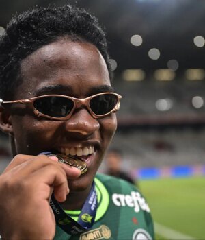 https3A2F2Fmedia.zenfs_.com2Fen2Fonefootball_articles_8022F585185bba71ffc1d6923ff7d575646d6.jpg