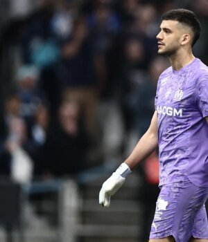 https3A2F2Fmedia.zenfs_.com2Fen2Fonefootball_articles_8022F9a36ba5eafb59e70d7f089cb646510f8.jpg