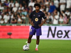 📸 A estreia perfeita! Entrega direta de Adeyemi para o Barça