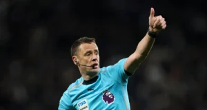 Anunciados os árbitros da Premier League: 1ª semana