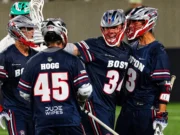 Defesa dos Cannons vence nos playoffs enquanto Boston avança para as semifinais