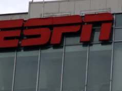 Matt Miller, da ESPN, enfrenta acusações de contravenção decorrentes de um acidente de carro em junho
