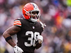 Leões contrataram RB Trayveon Williams, CB Ekow Boye-doe