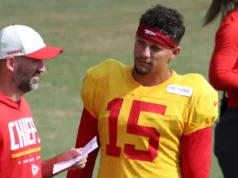 Patrick Mahomes não jogará no sábado