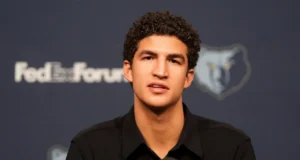 Kareem Lopez, do Grizzlies, começará sua carreira na NBA com um novo número de camisa