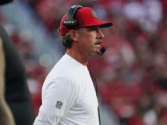 O técnico do 49ers explica o que pensa sobre a impressionante estreia do novato na pré-temporada