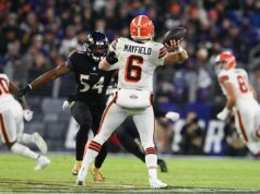 Browns desesperado por ajuda, defensor de treino que não jogou em 25, última temporada completa em 21