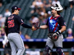 Guardiões varrem as Montanhas Rochosas – Yahoo Sports