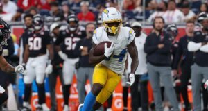 KeAndre Lambert-Smith estava entre os 6 Chargers que aumentaram seu estoque contra os texanos.